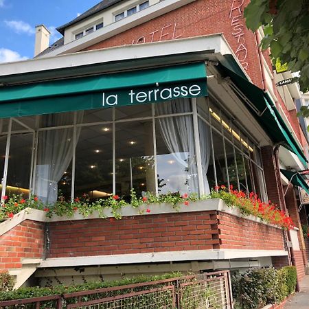 Logis Terrasse Hotel Lisieux Zewnętrze zdjęcie
